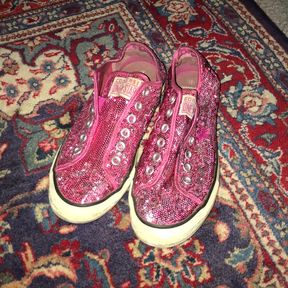 Converse kinda